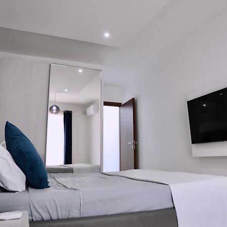 Spinola Apartment Saint Julian's Bagian luar foto