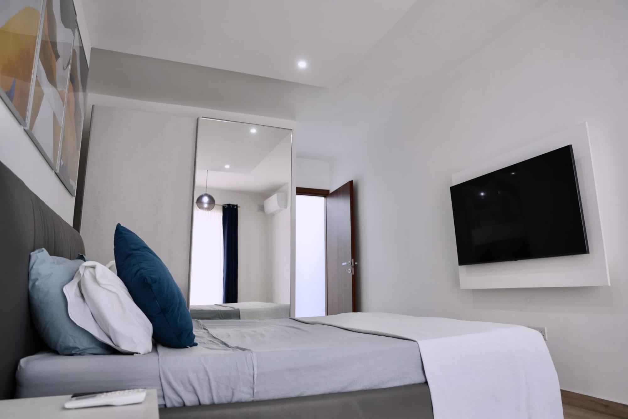 Spinola Apartment Saint Julian's Bagian luar foto