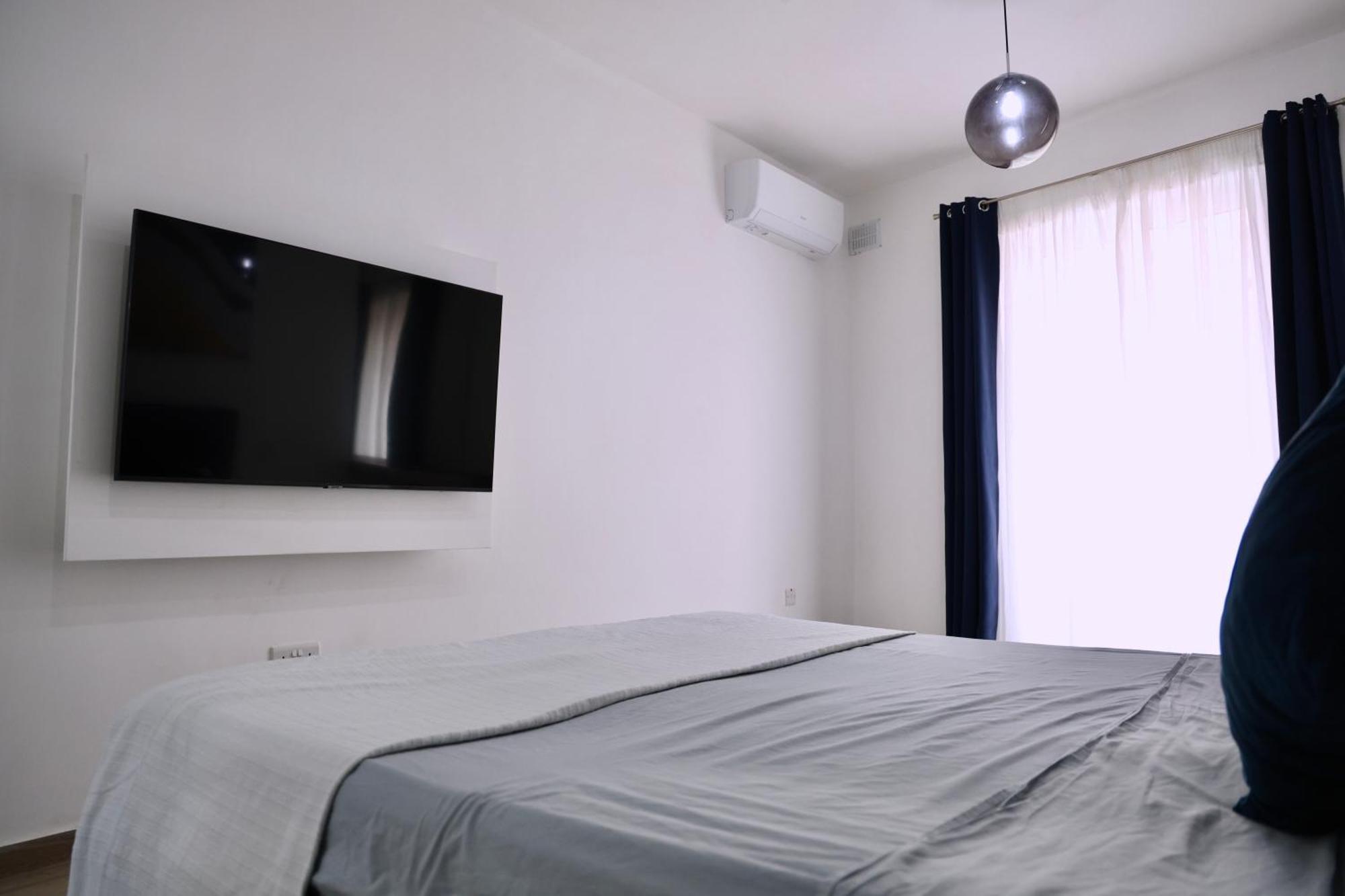 Spinola Apartment Saint Julian's Bagian luar foto