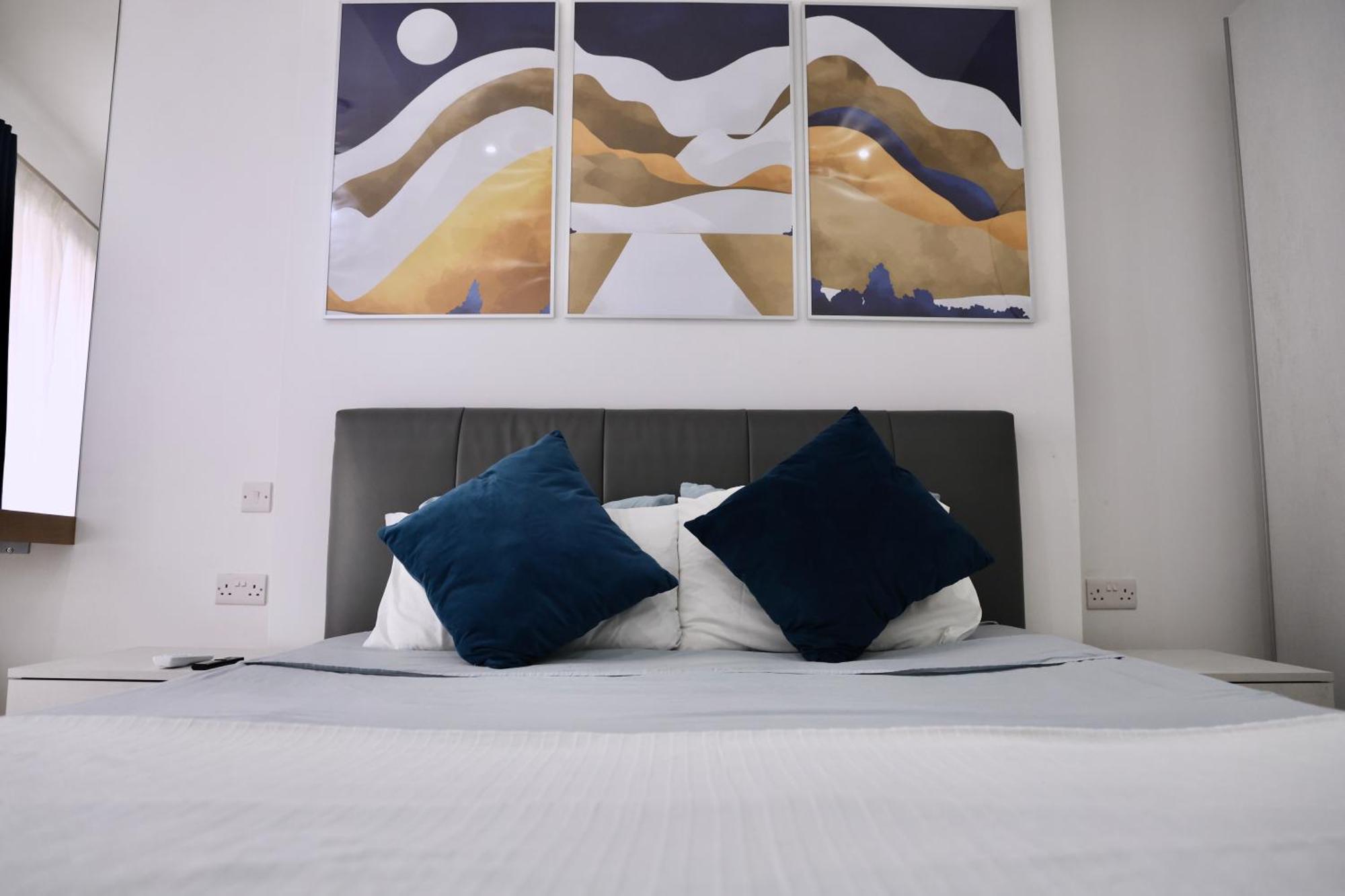 Spinola Apartment Saint Julian's Bagian luar foto